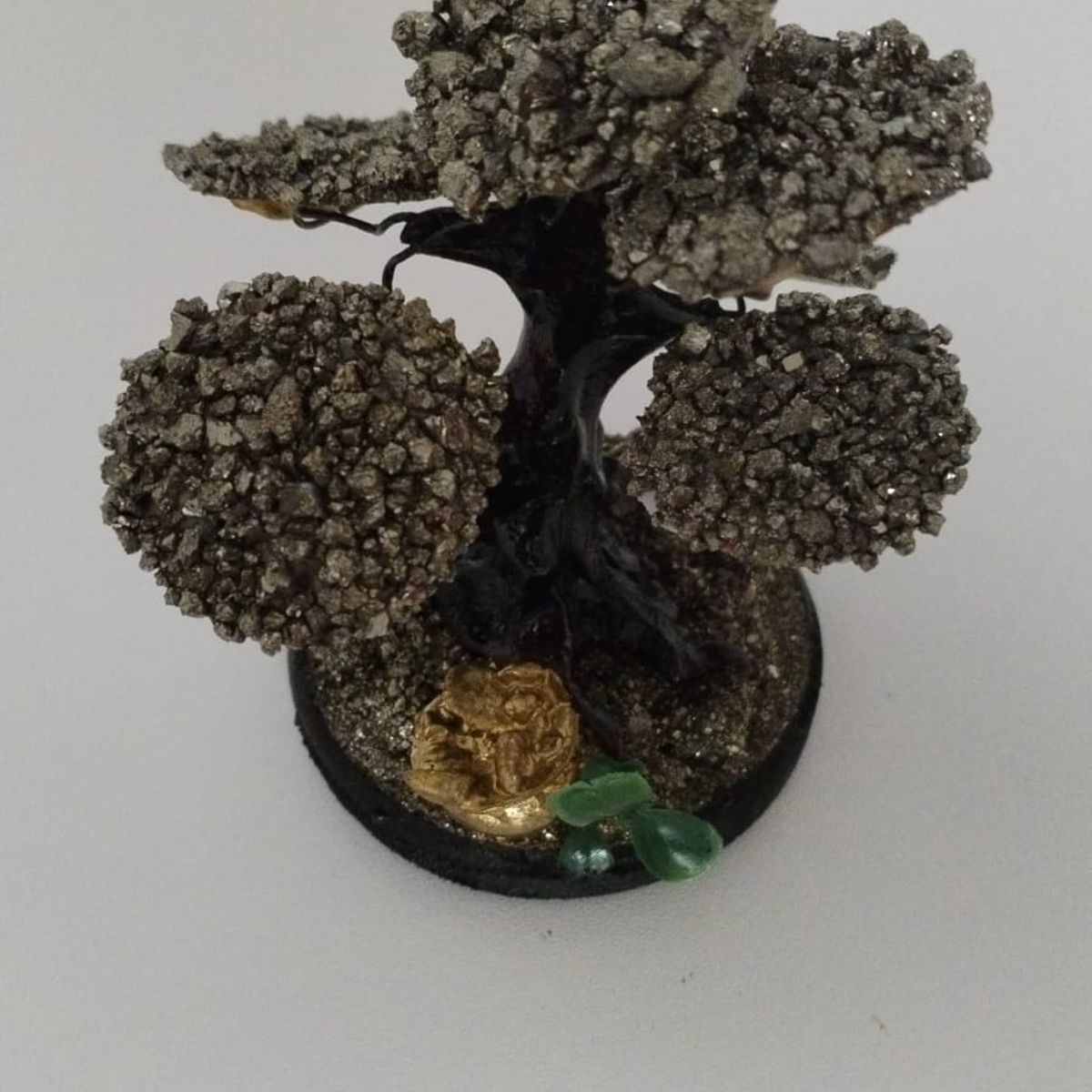 GENERICO - ARBOLITO  DE LA FORTUNA  BONSAI MEDIANO CON PIRITA