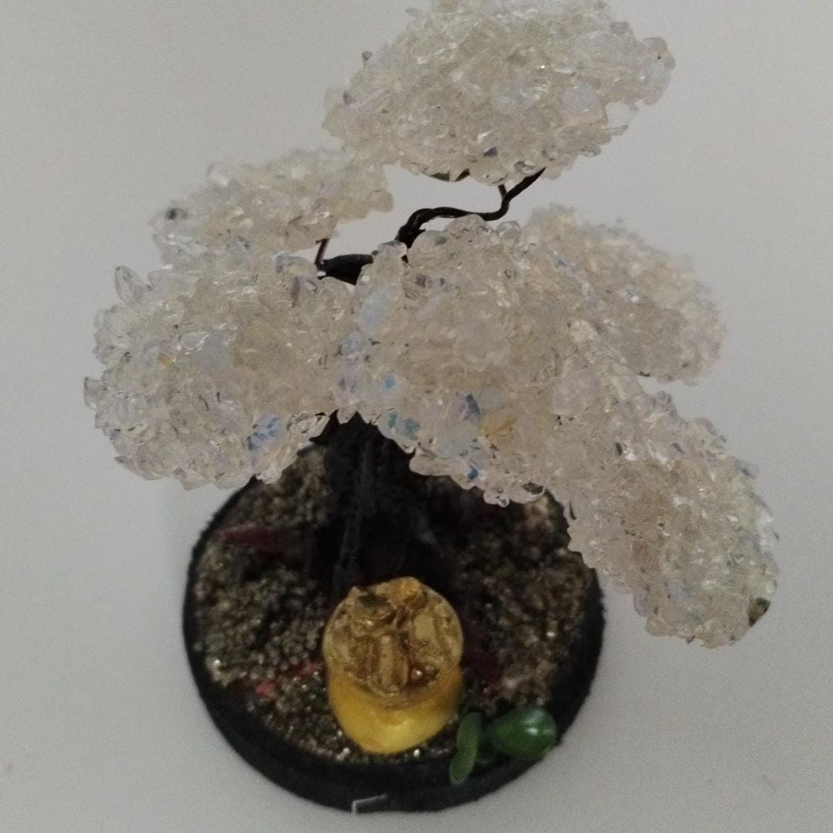 GENERICO - ARBOLITO  DE LA FELICIDAD BONSAI MEDIANO CON PIEDRAS DE CUARZO CRISTAL