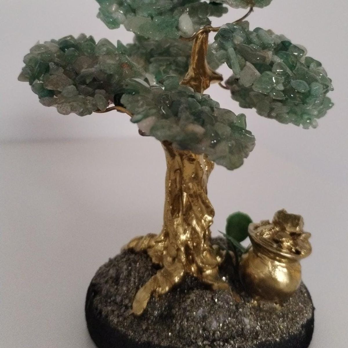 GENERICO - ARBOLITO  DE LA FELICIDAD BONSAI MEDIANO CON PIEDRAS DE JADE
