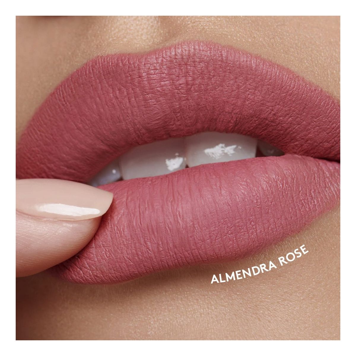 ESIKA - Labial líquido mate COLORFIX 24H LIQUID TATTOO almendra rosé