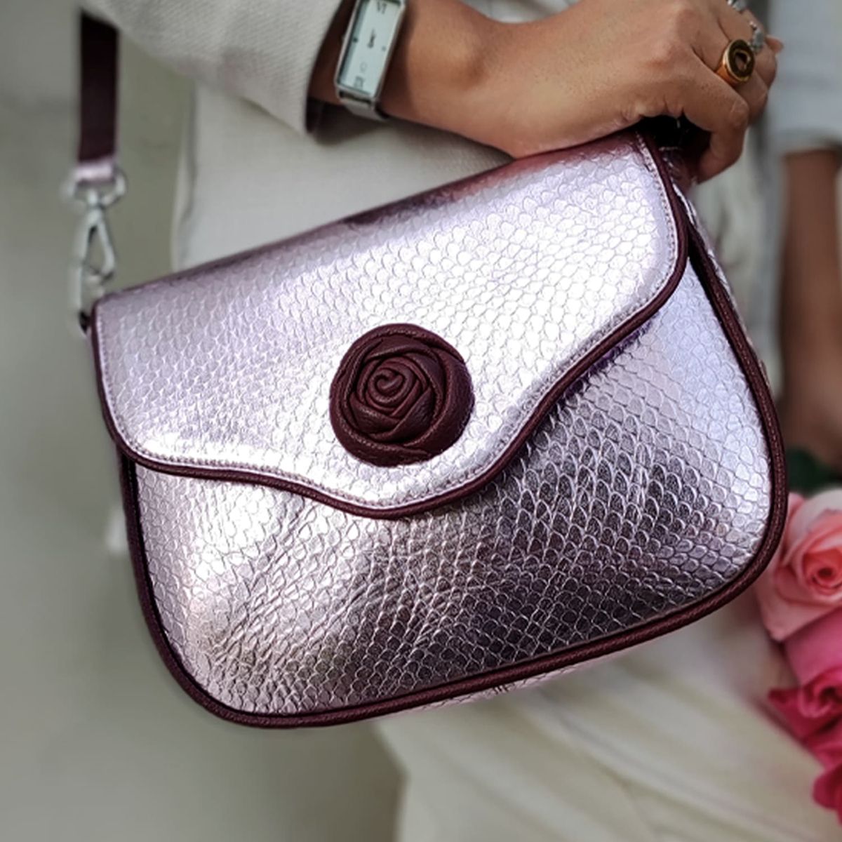IRISABA - CARTERA DE CUERO IRISABA PARA MUJER ROSSETTA ROSADO METALIZADO