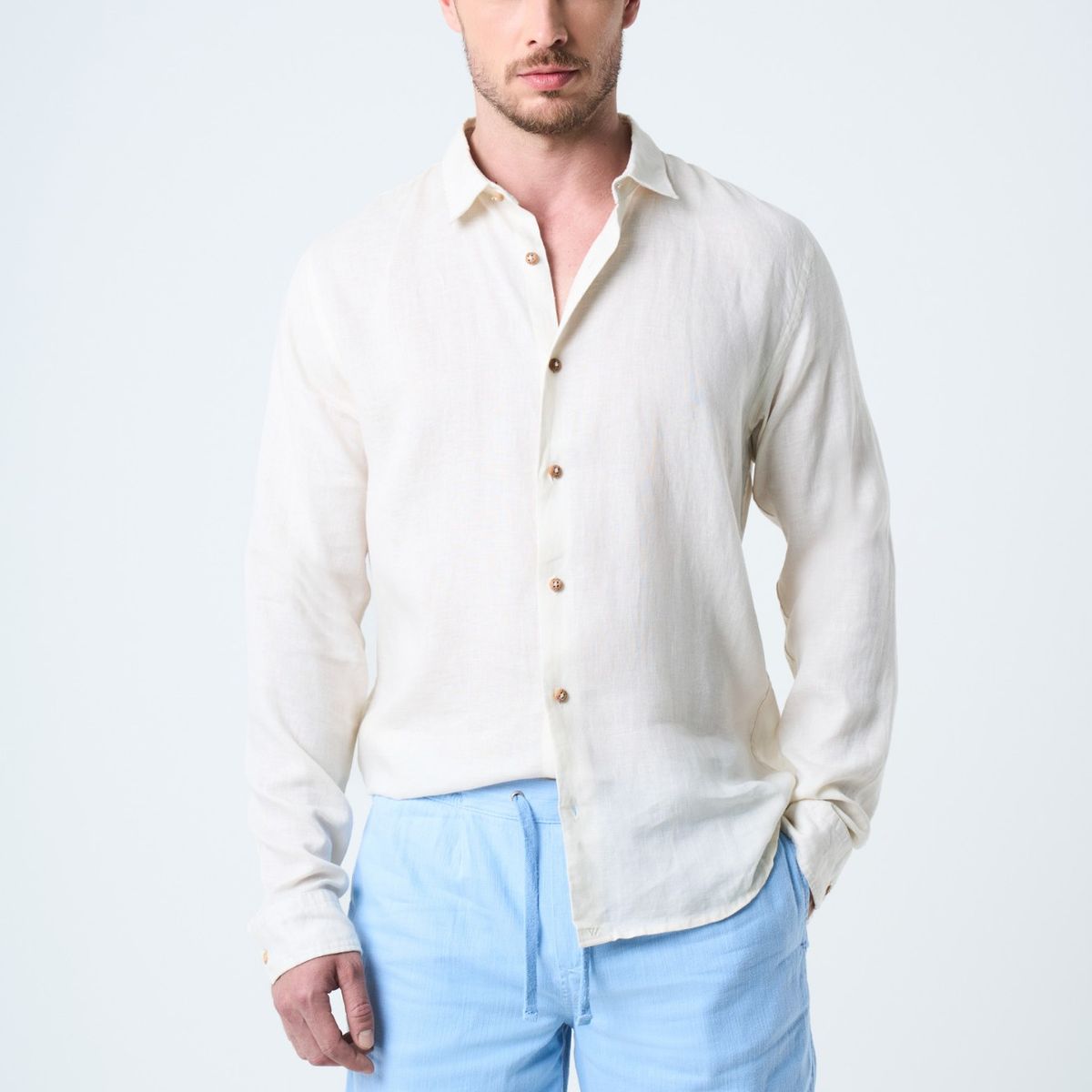 VELEZ - Vélez Bermuda Marfil Lino Hombre Silueta Amplia Azul Claro