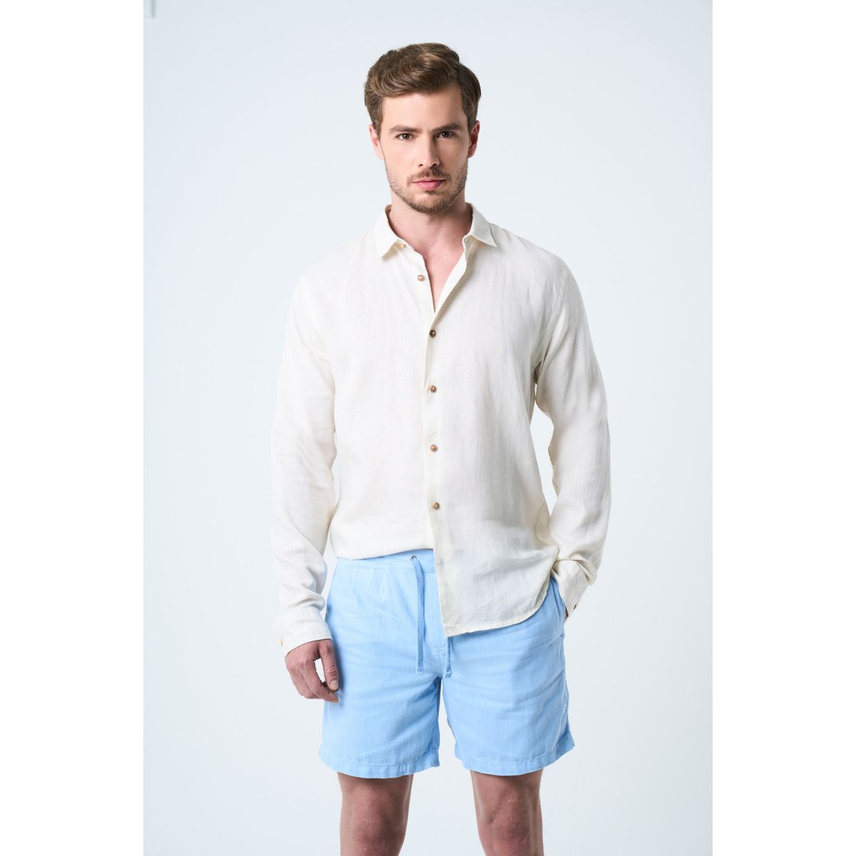 VELEZ - Vélez Bermuda Marfil Lino Hombre Silueta Amplia Azul Claro