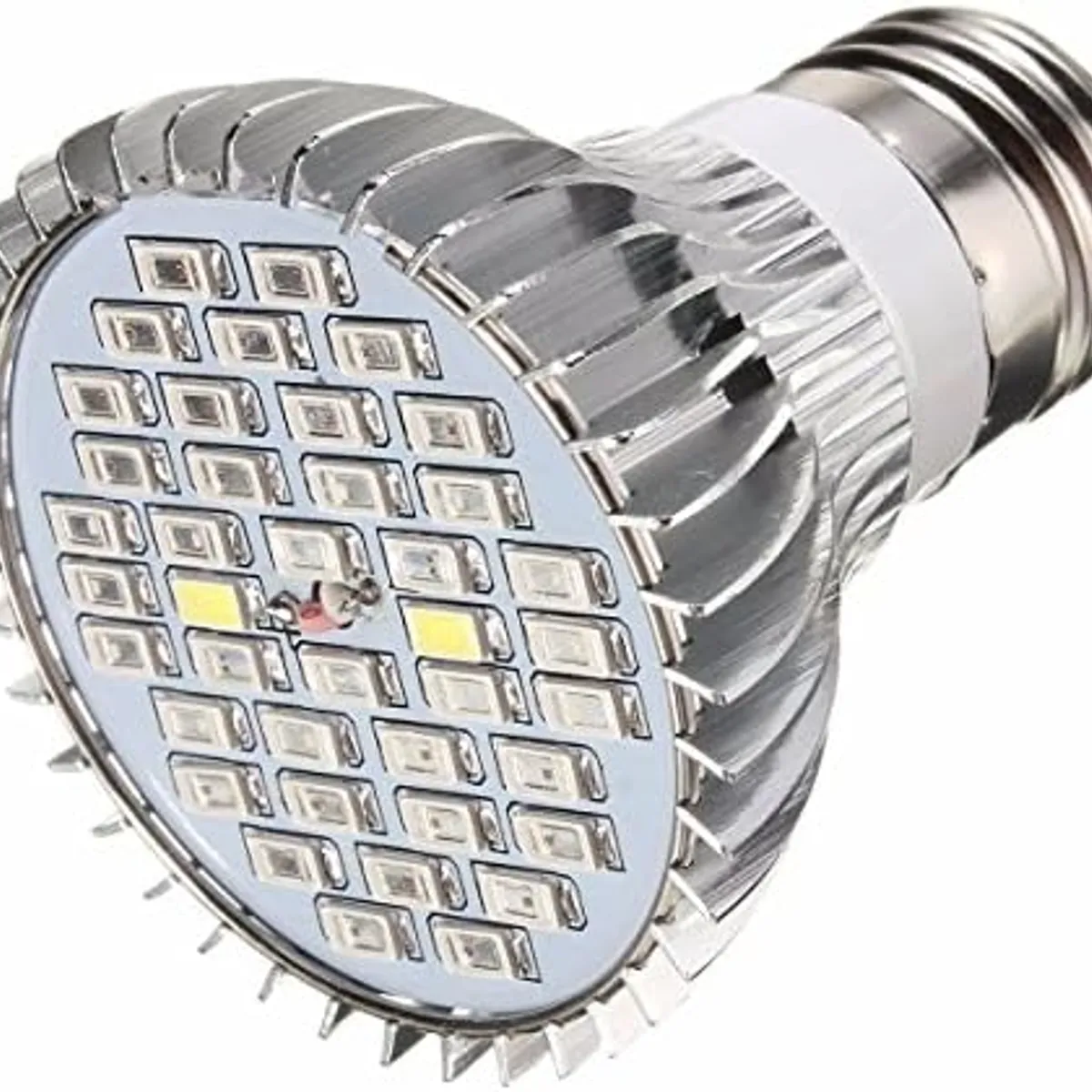 GENERICO - FOCO LED PARA PLANTAS DE ESPECTRO COMPLETO 30W 40 LEDS