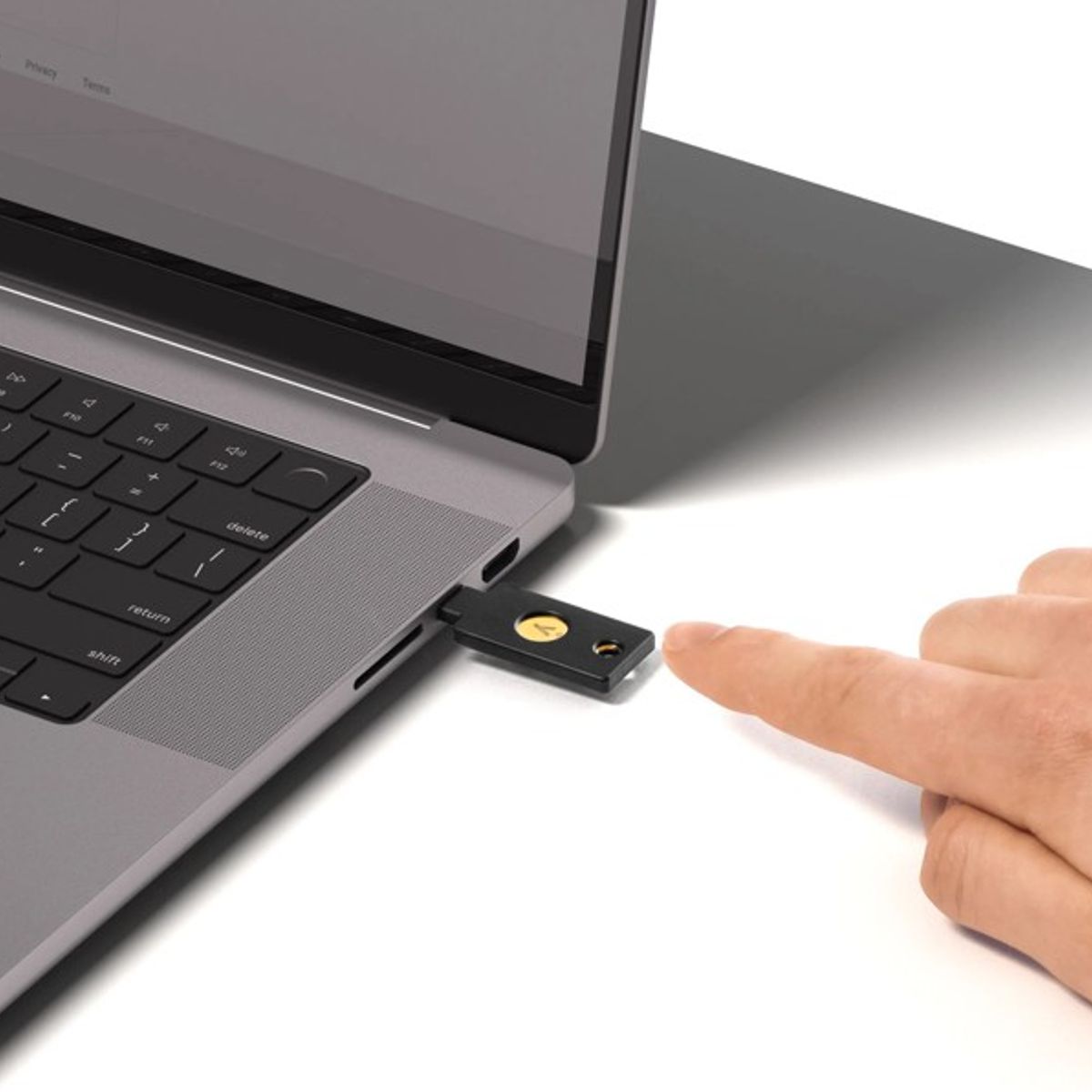 GENERICO - Llave de Seguridad Yubico Yubikey 5C USB-C