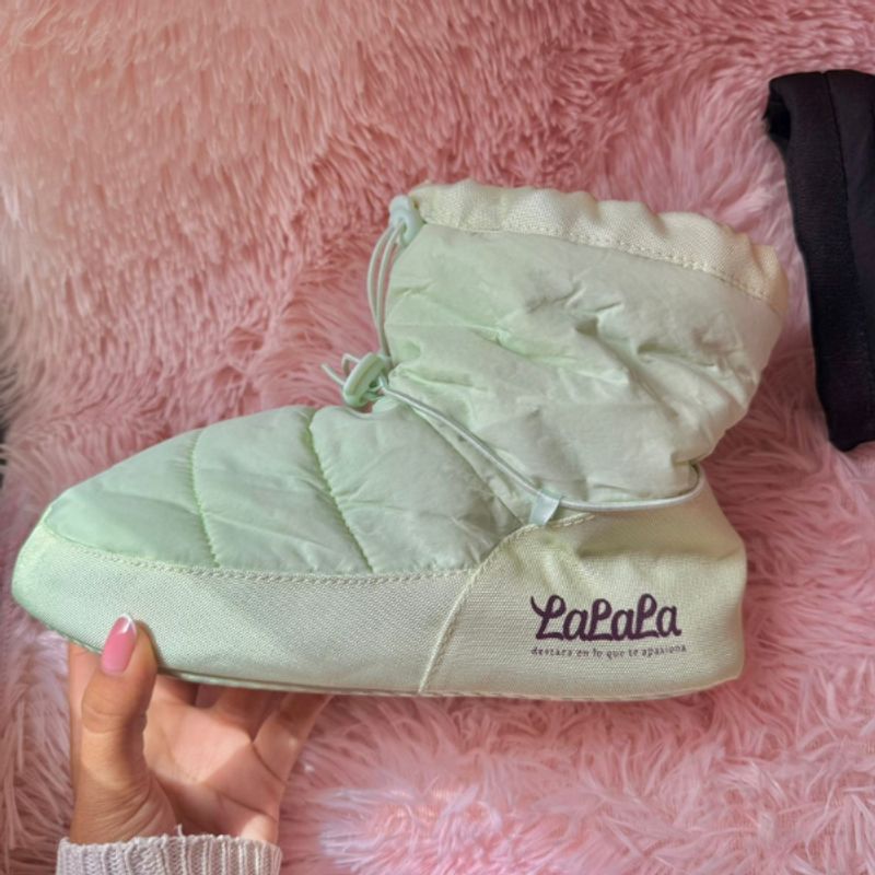 GENERICO - BOTAS CALENTADORAS LALALA