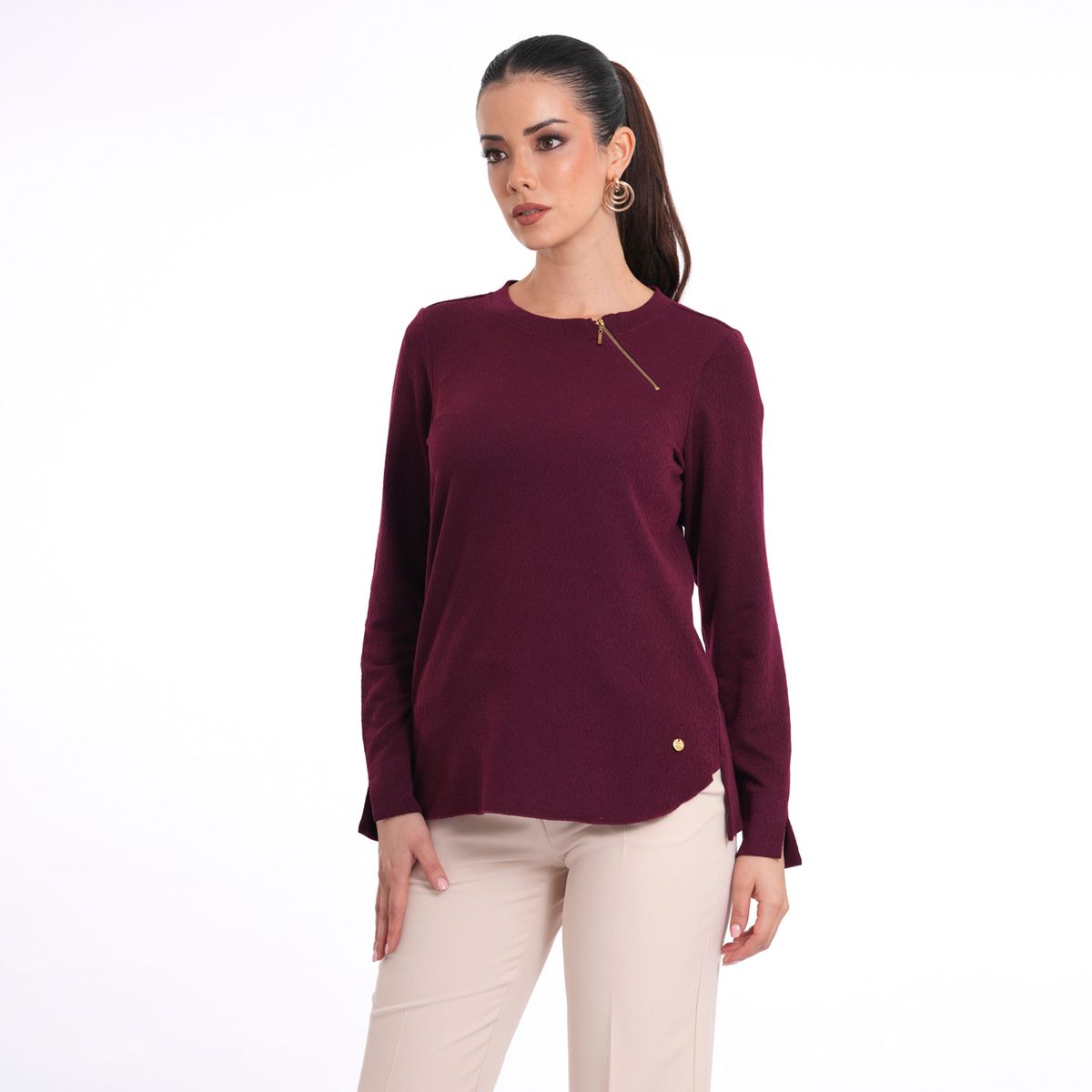 MAE ALCOTT - CHOMPA  ALBA MAE ALCOTT