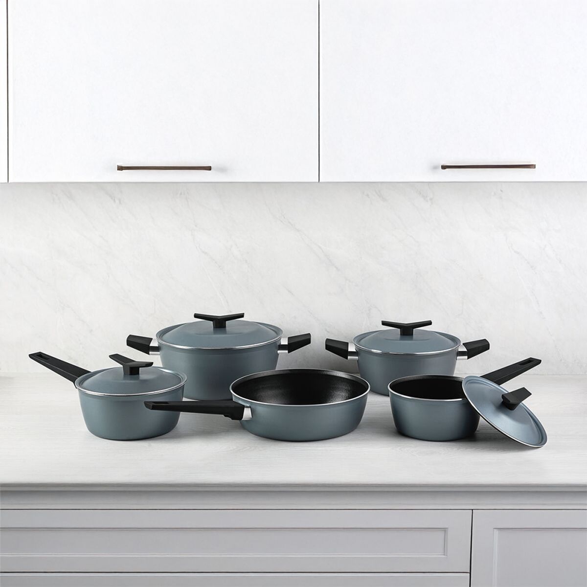 TRAMONTINA - Juego de Ollas Tramontina 9 Piezas Azul Spezia Antiadherente