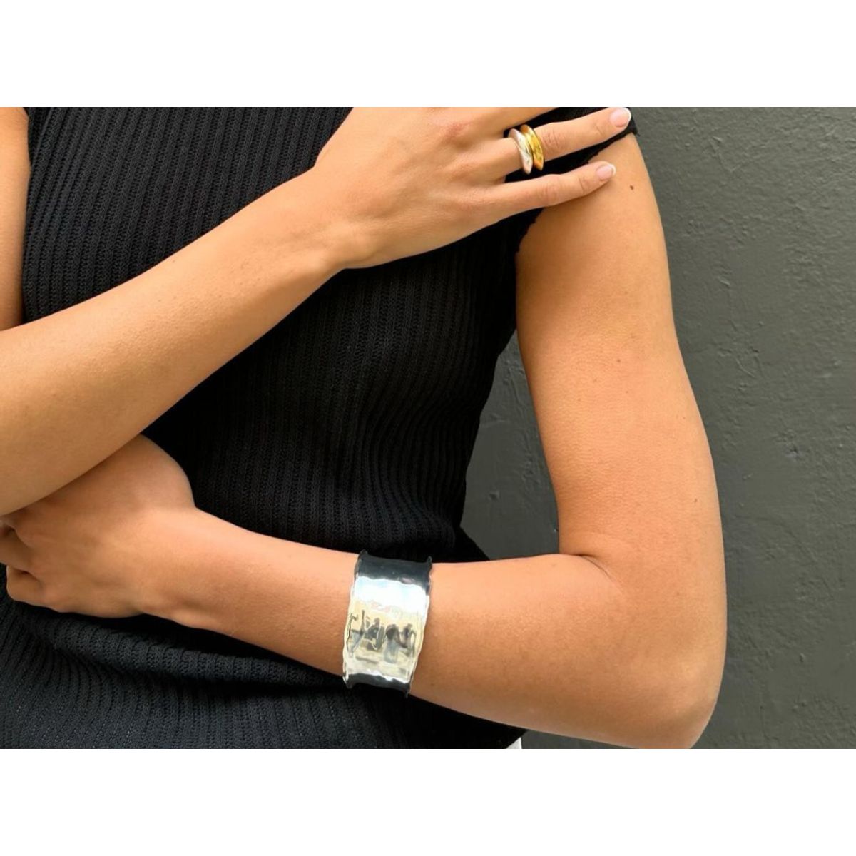 GENERICO - Nuevo brazalete abierto de Metal geométrico circular mujer -plateado