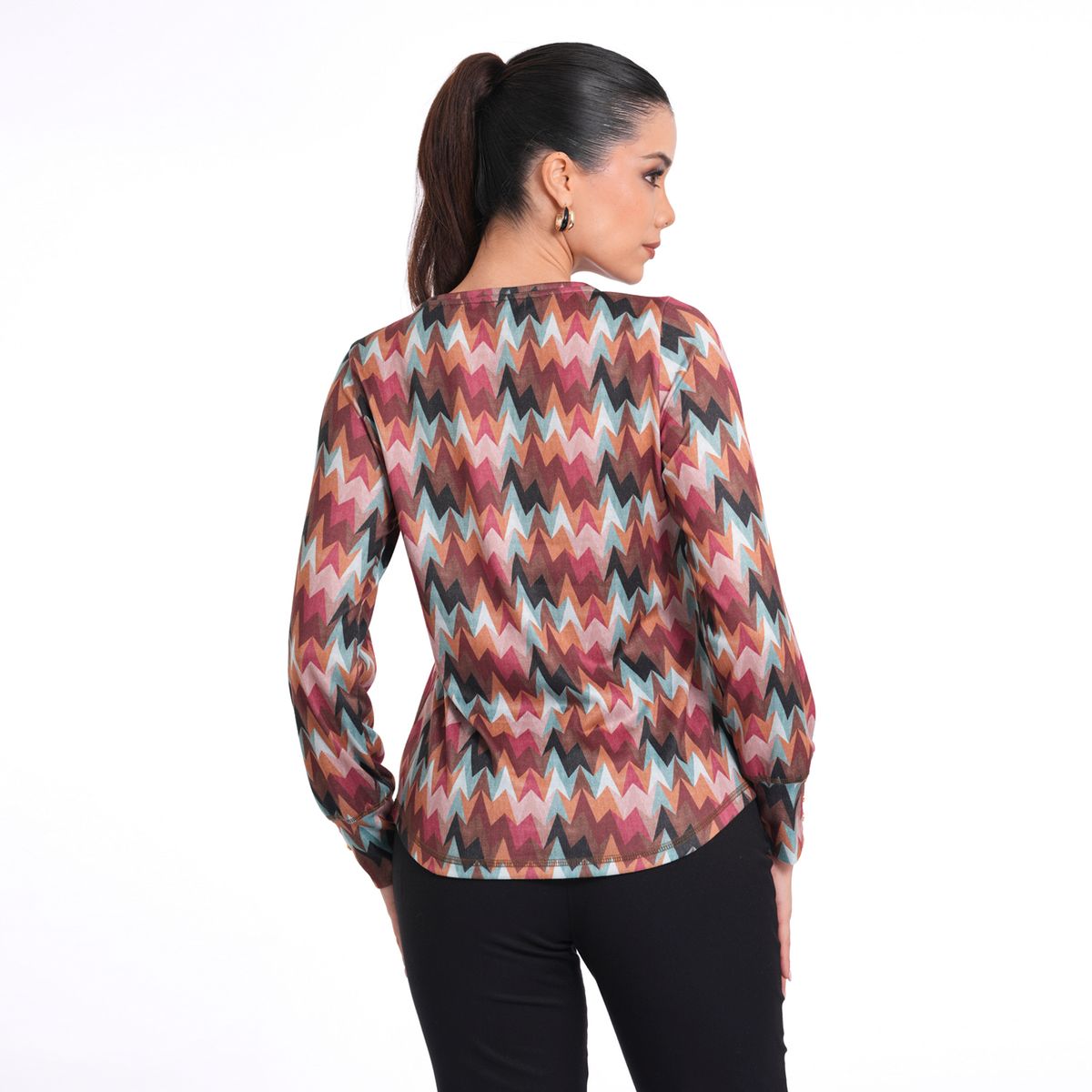 MAE ALCOTT - CHOMPA CELESTE MAE ALCOTT