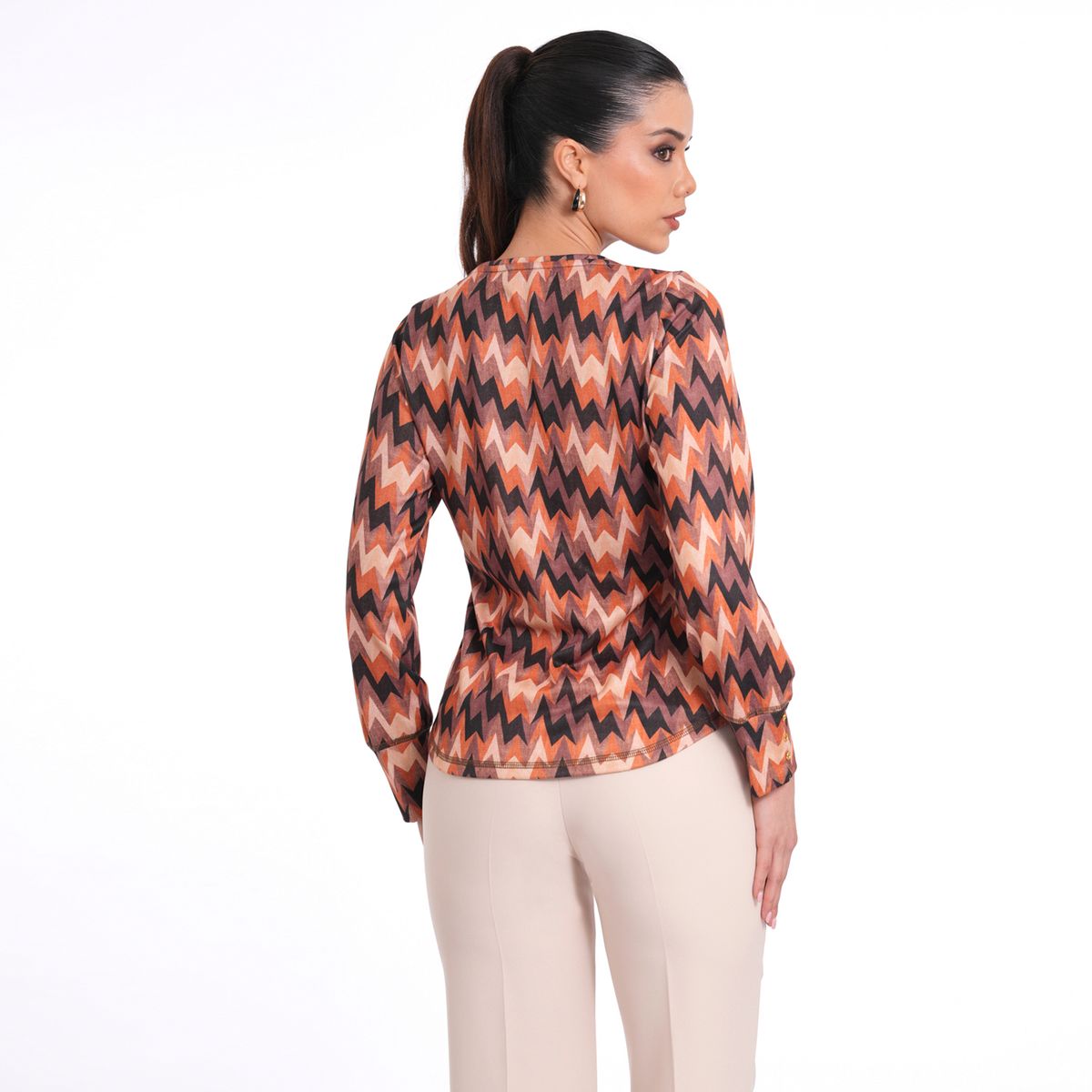 MAE ALCOTT - CHOMPA CELESTE MAE ALCOTT