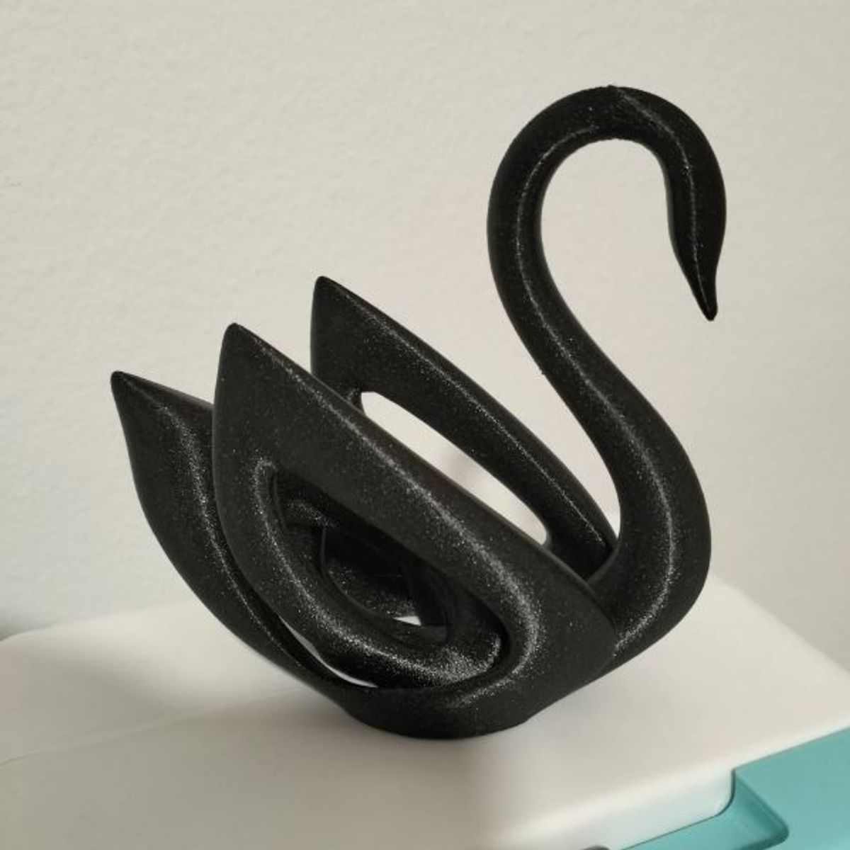 GENERICO - ADORNO EXCLUSIVO CISNE NEGRO 23cm x 11cm x 24cm