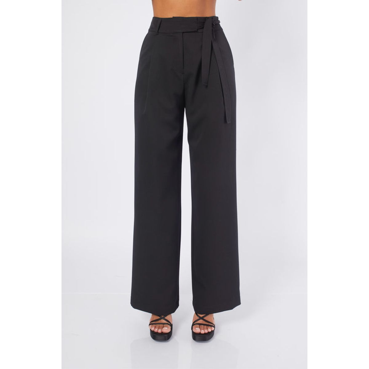BANATY - PANTALON PALAZZO SASTRE A LA CINTURA CON LAZO Y BROCHE  DE MUJER BANATY