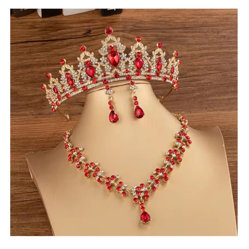 LA TIENDA 88 JOYAS Y ACCESORIOS - La Tienda 88 - Set Conjunto Novia Corona Tiara collar y aretes - Rojo