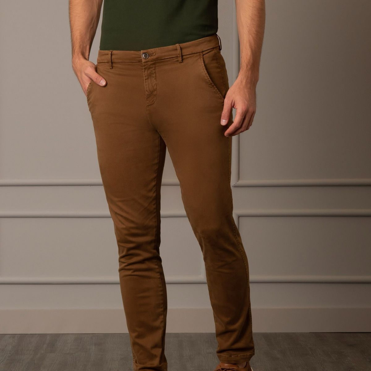VELEZ - Vélez Pantalón Chino Italo Para Hombre Semifitted Café