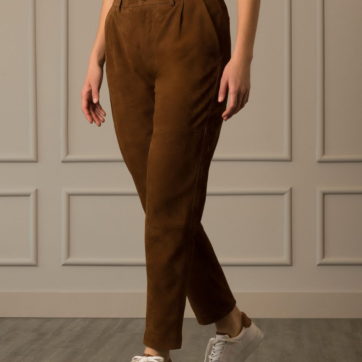 VELEZ - Vélez Pantalón Baggy En Gamuza Para Mujer Fit Holgado Miel