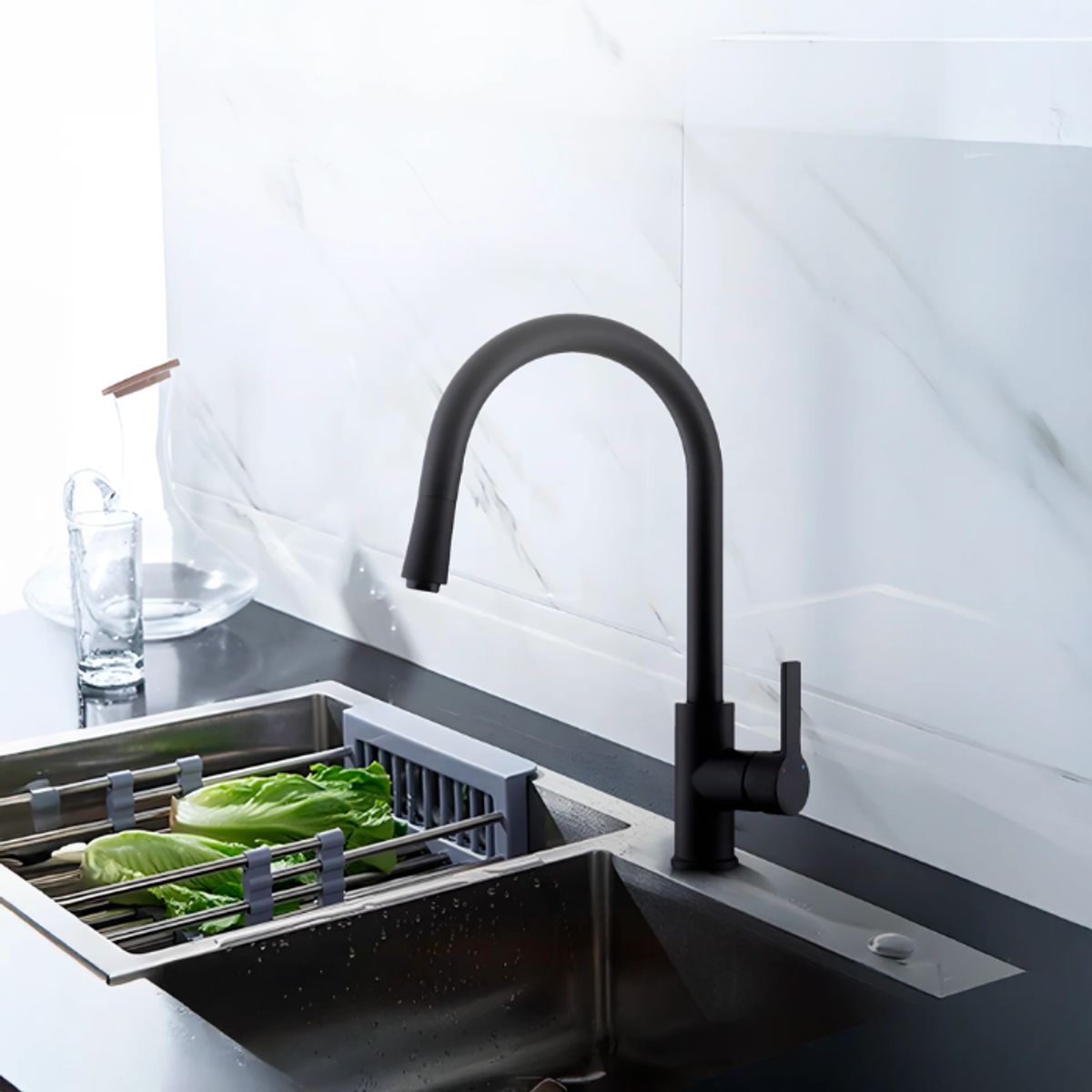 FRATELLI - MEZCLADORA MONOCOMANDO DE COCINA AL MUEBLE NEGRO EXTRAIBLE