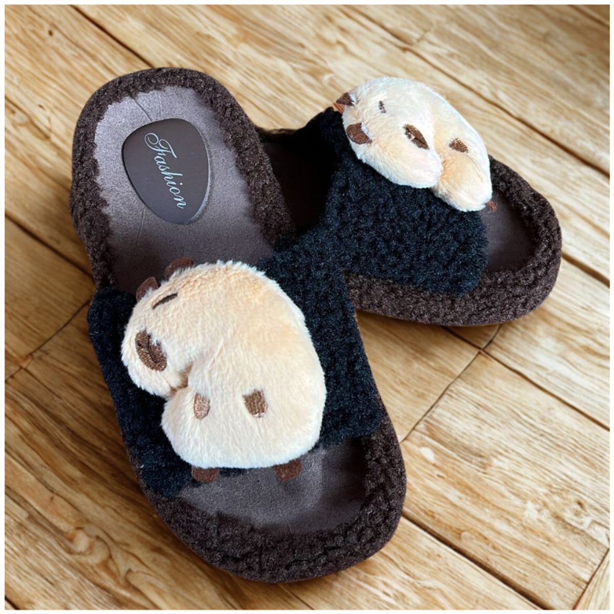 INSPIRA MARKET - Sandalias Pantuflas de Capibara Kawai