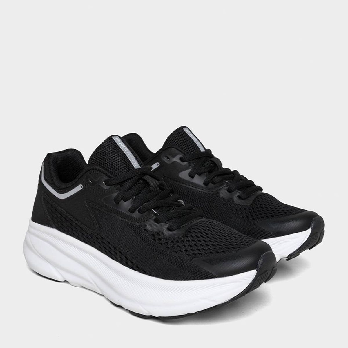 R18 - Zapatillas Running R18 Mujeres R18-Sk016