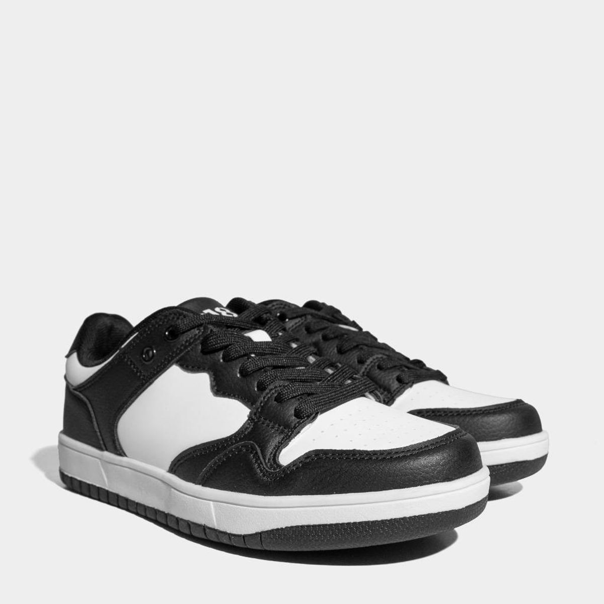 R18 - ZAPATILLAS URBANAS NIÑOS R18 R18K-XW0018 35-39