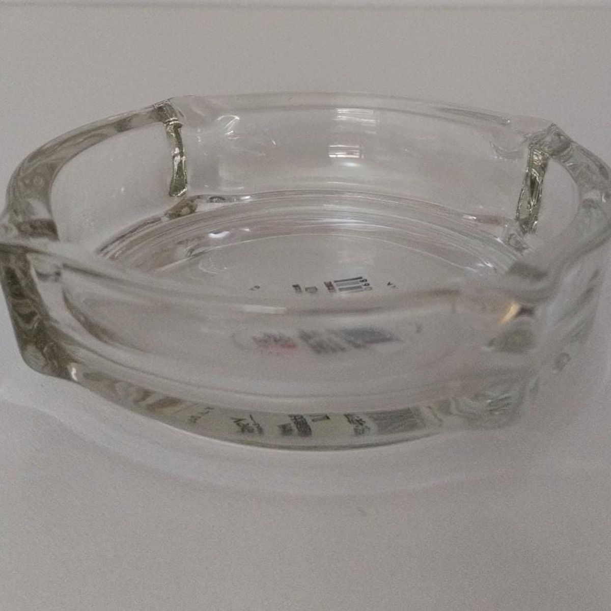 GENERICO - CENICERO DE VIDRIO ESTRELLA CIRCULAR  #10