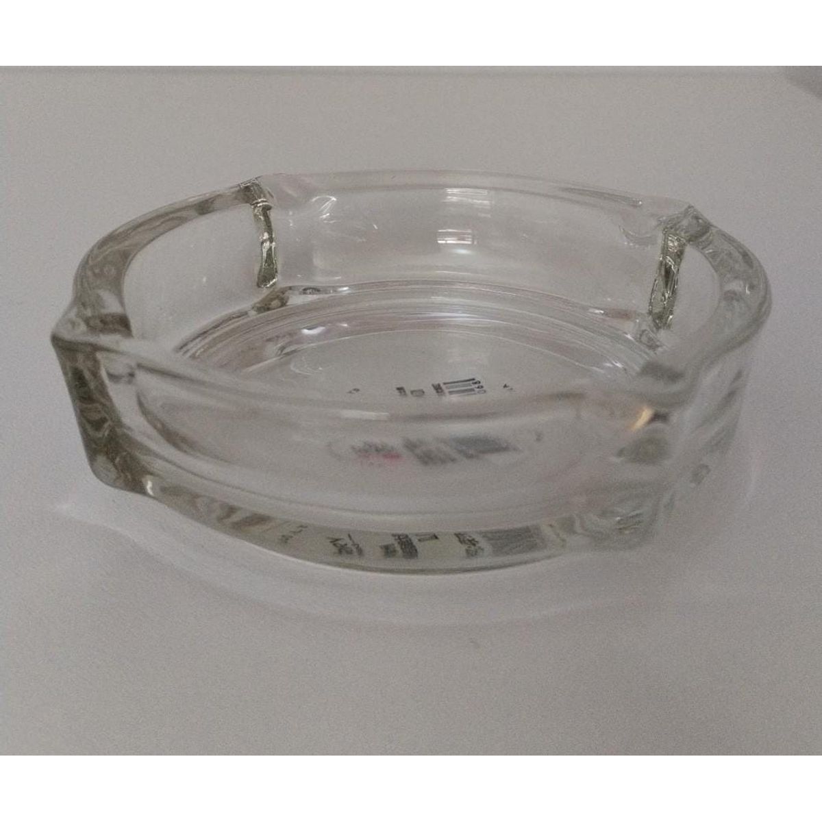 GENERICO - CENICERO DE VIDRIO ESTRELLA CIRCULAR  #10