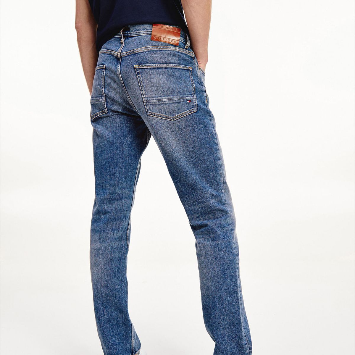 TOMMY HILFIGER - JEAN TOMMY PARA HOMBRES TH