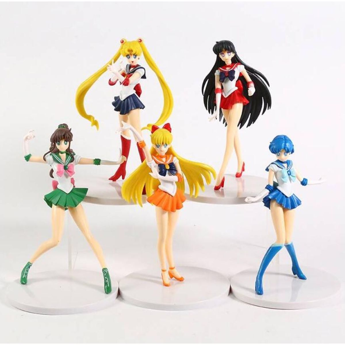 TIOZONEY - 5 personajes de anime de sailor moon