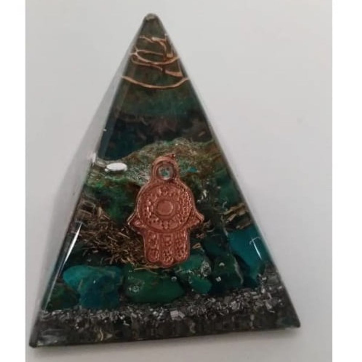 GENERICO - PIRAMIDE ORGONITA MEDIANO CON PIEDRA TURQUEZA ALEGRIAESPERANZAAMOR