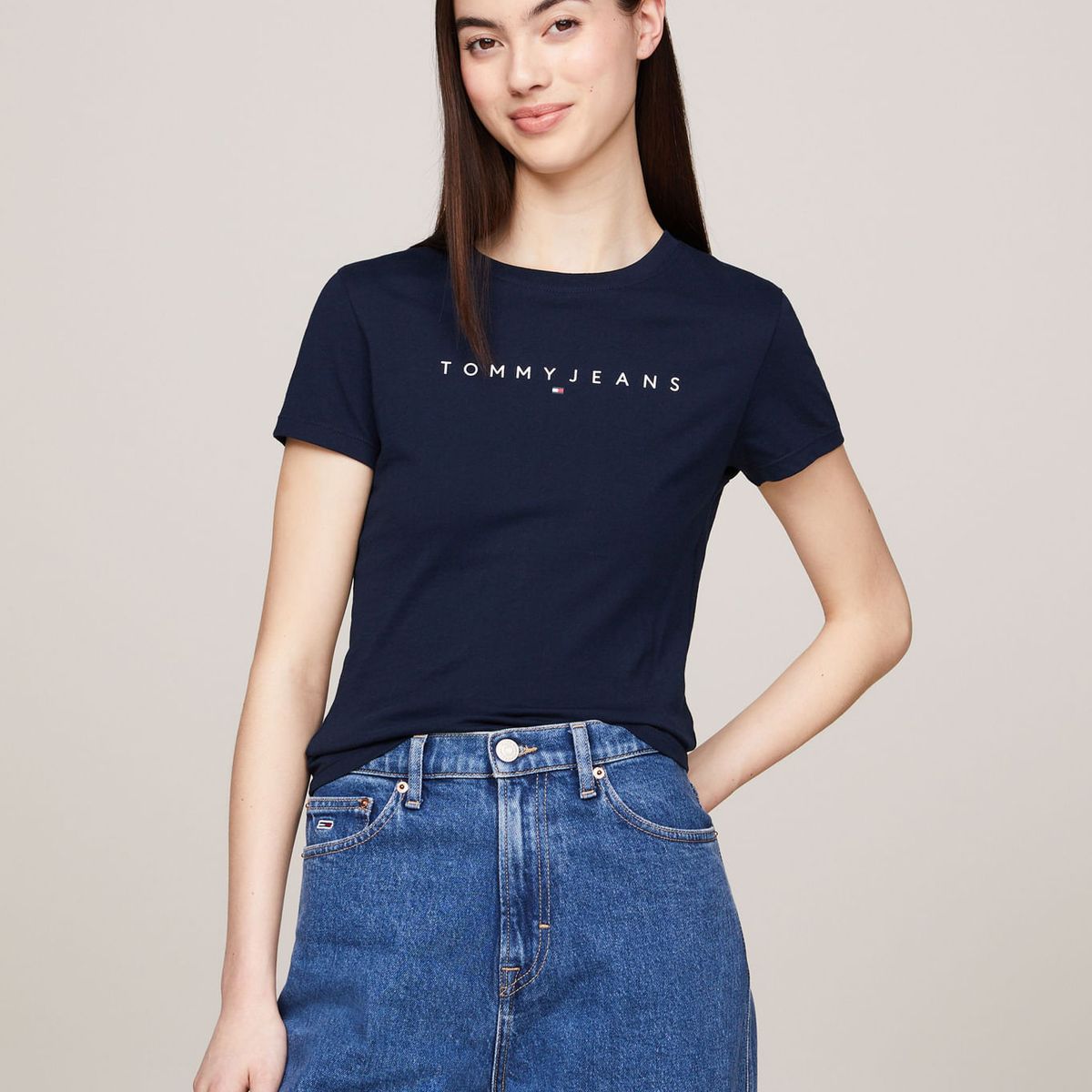 TOMMY HILFIGER - CAMISETA TJW SLIM LINEAR TEE EXT
