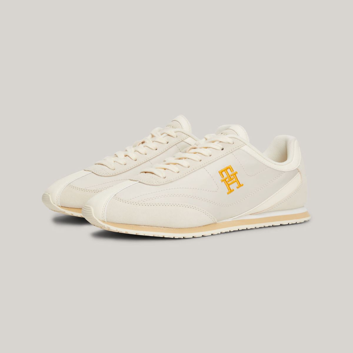 TOMMY HILFIGER - Zapatillas estilo running de ante