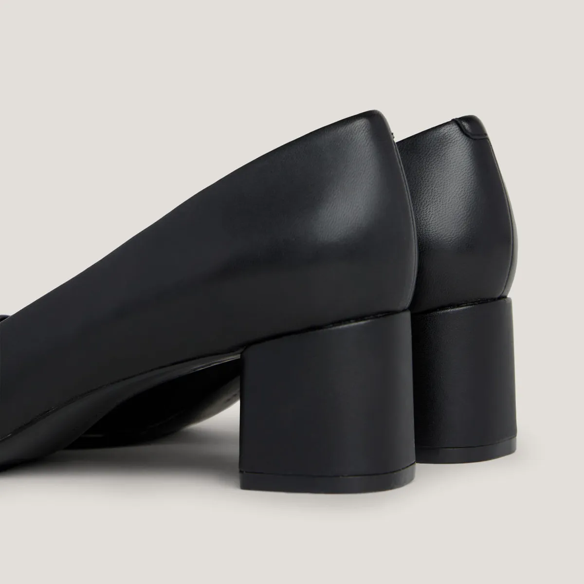 TOMMY HILFIGER - Sandalias de tacon ancho con monograma TH