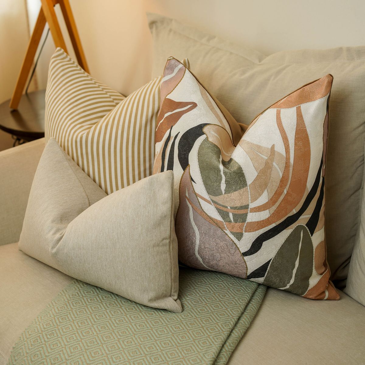 CLAUDIA RIVA HOME - Funda de Cojín Scratch + relleno de poliester