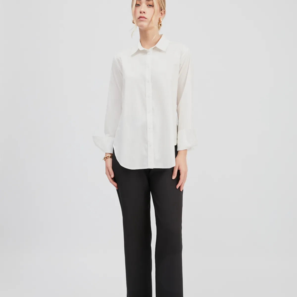 BANATY - BLUSA CON ABERTURA LATERAL CECILE MANGA LARGA DE MUJER