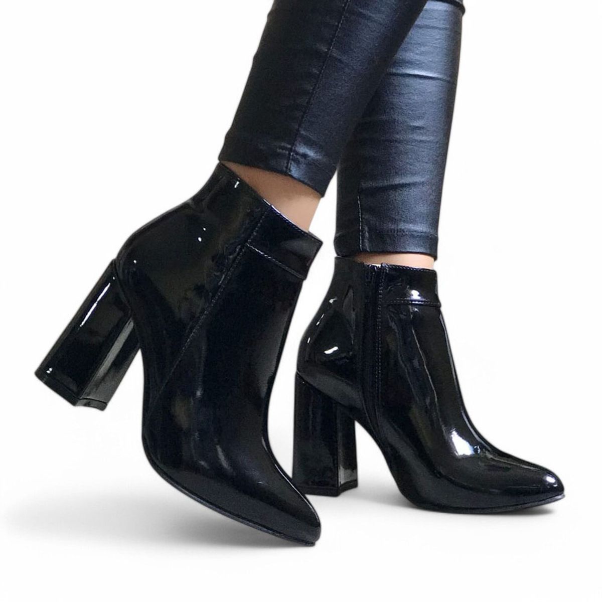 GENERICO - bota mujer taco 9 charol 2086L-60 color negro