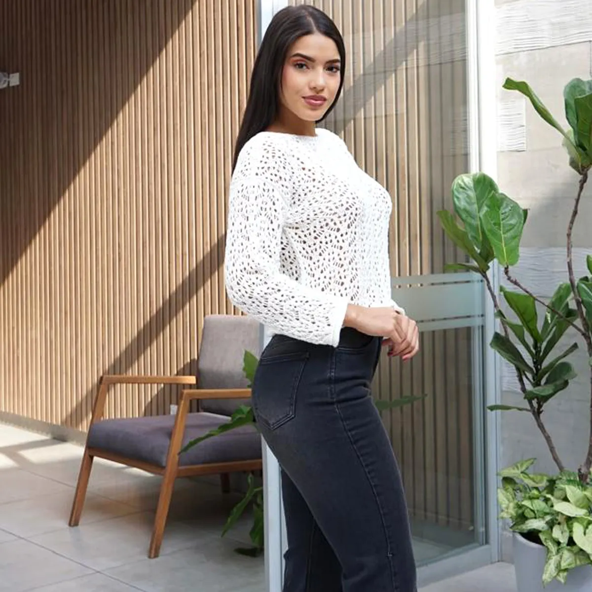 JAROLA - Chompa Cerrada Crop Jarola Victoria