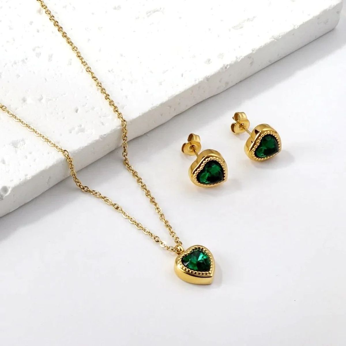 GENERICO - Set de Collar y Aretes Lovely Circón Waterproof