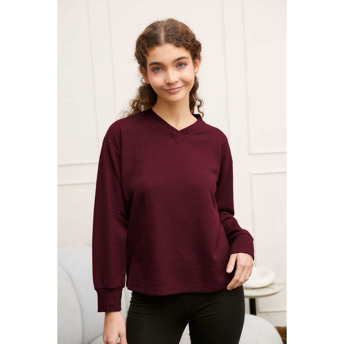 KONING - Polera Waffer Cuello V Mujer