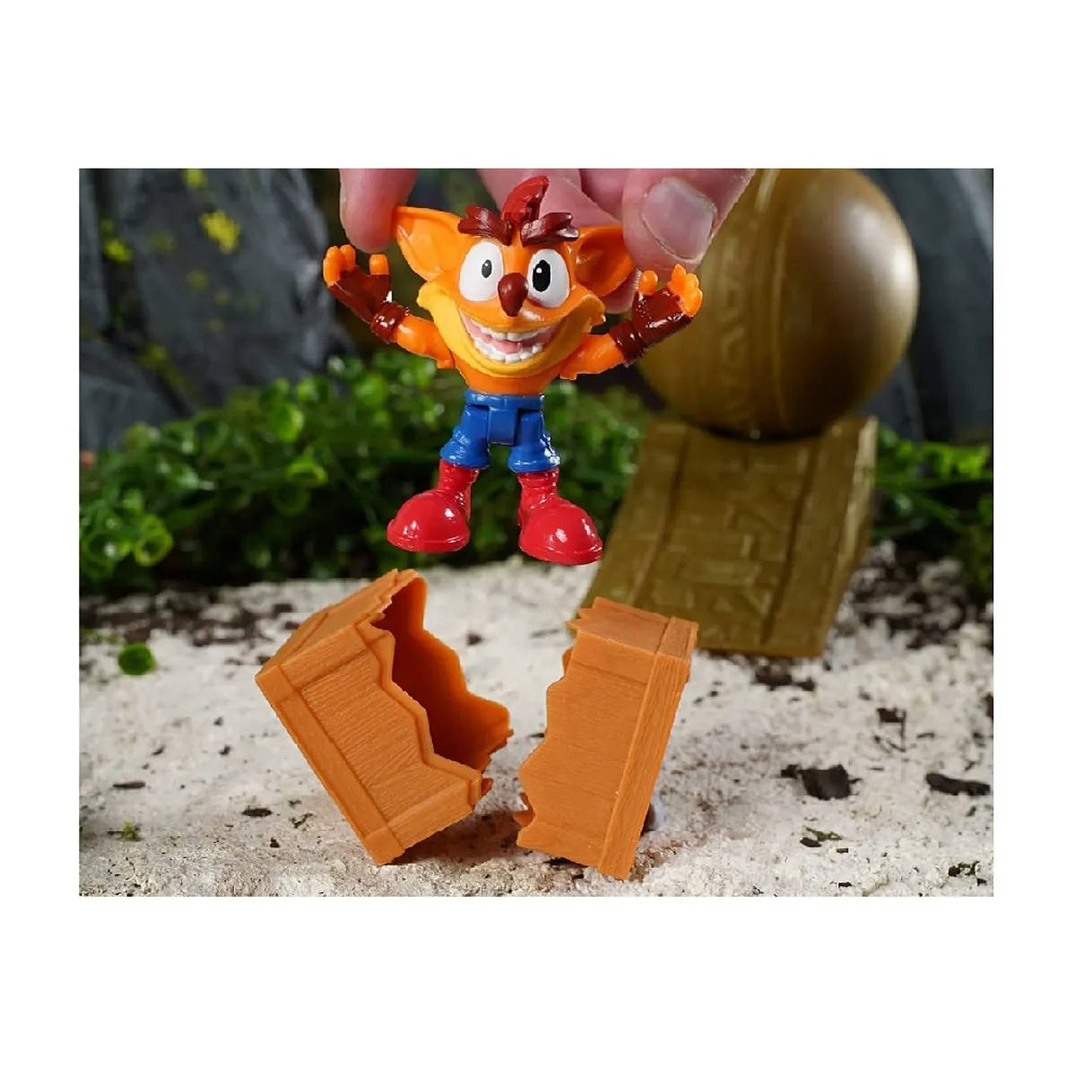 CRASH BANDICOOT - Crash Bandicoot Diorama de tablero de roca de 2.5 pulgadas