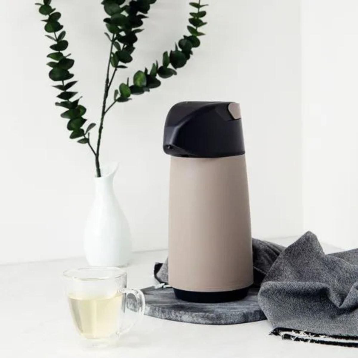 TRAMONTINA - Termo con Sifón 1 Lt Beige c/Negro - Tramontina 70161955