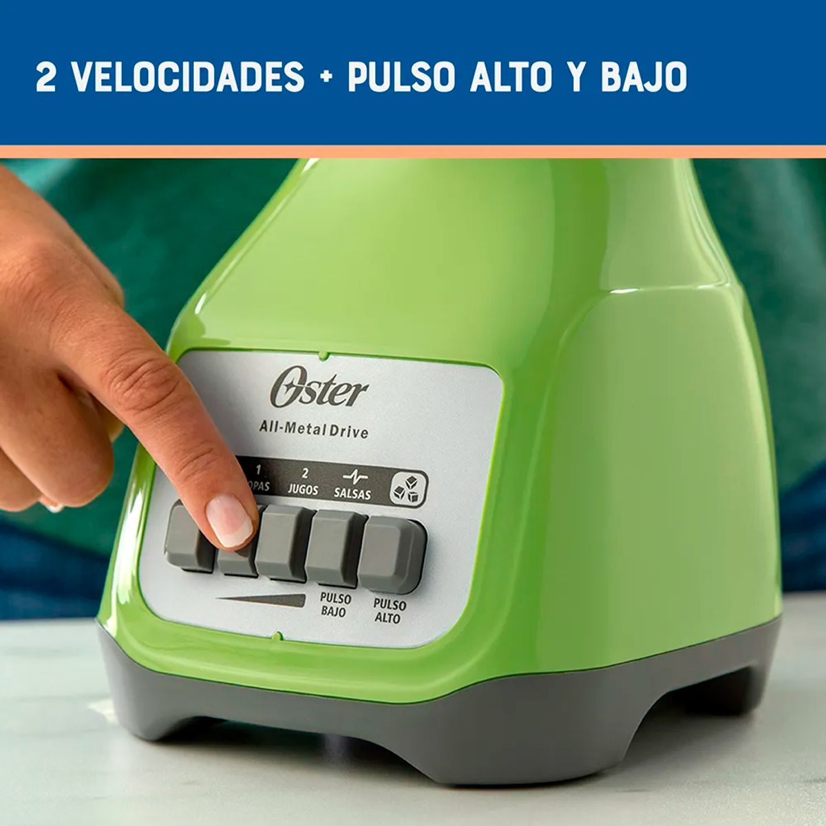 OSTER - Licuadora Oster 2 velocidades más pulso y vaso de vidrio BLSTKAGKPB