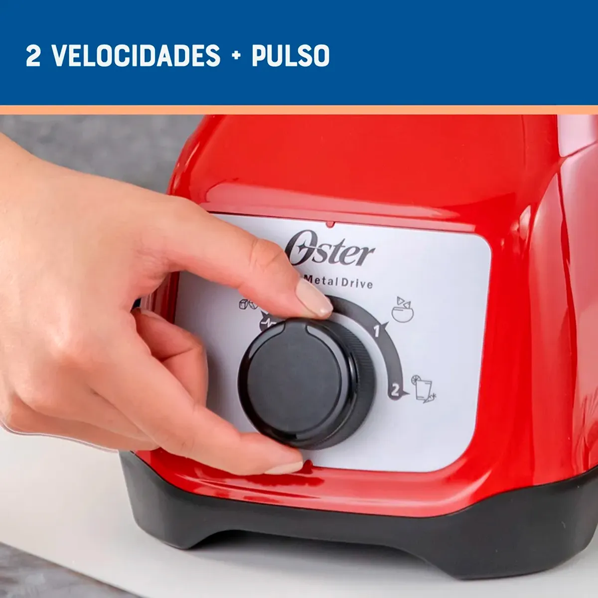 OSTER - Licuadora Oster con Vaso de Vidrio y Control de Perilla BLSTKAGRRD