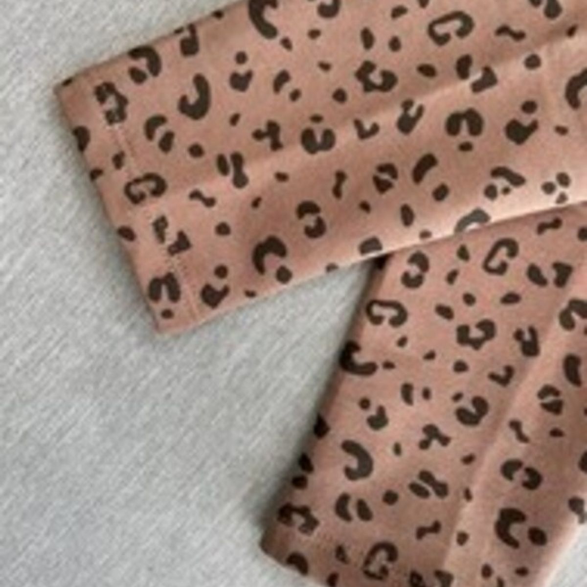 THE BABY SPOT - Legging para niña afranelada - Leopardo Desde T2 hasta T10