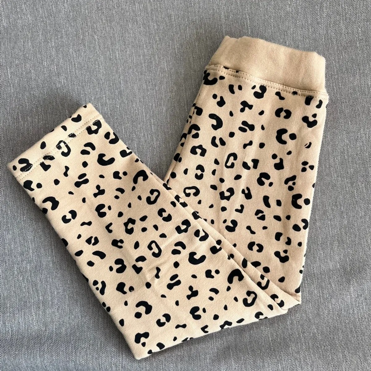 THE BABY SPOT - Legging para niña afranelada - Leopardo Desde T2 hasta T8