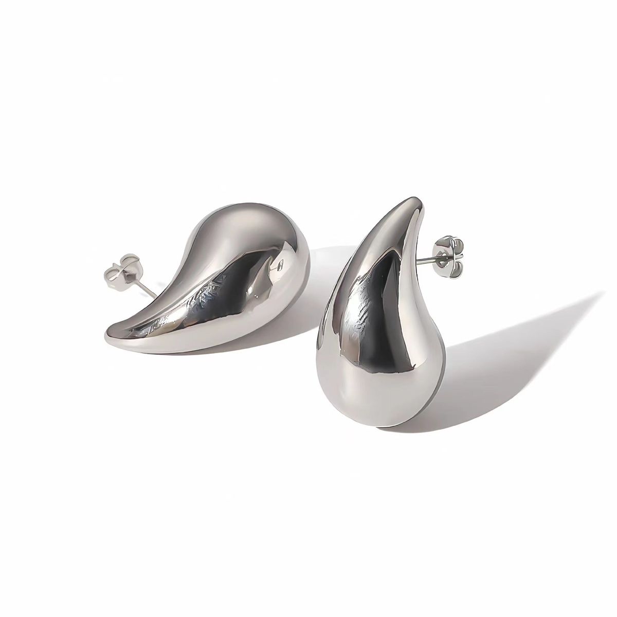 GENERICO - Aretes Gotas Plateado Chuncky Waterproof