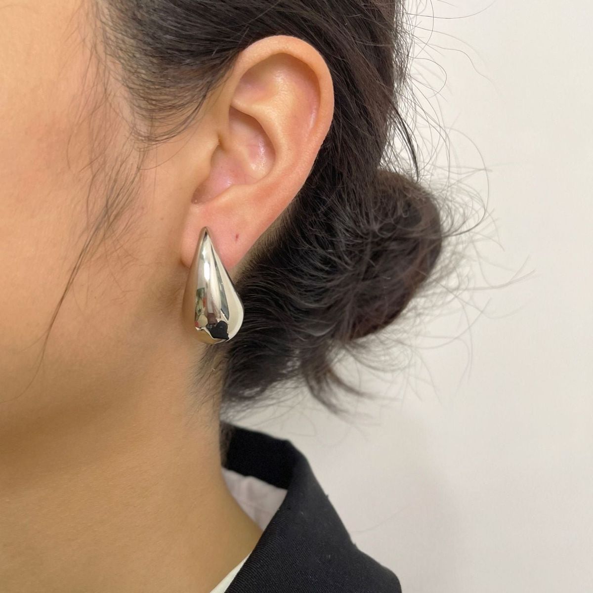 GENERICO - Aretes Gotas Plateado Chuncky Waterproof