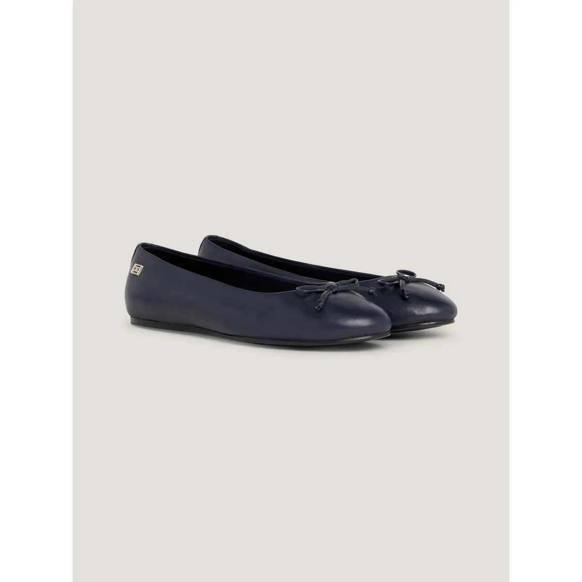 TOMMY HILFIGER - ZAPATOS  ESSENTIAL LEATHER BALLERINA