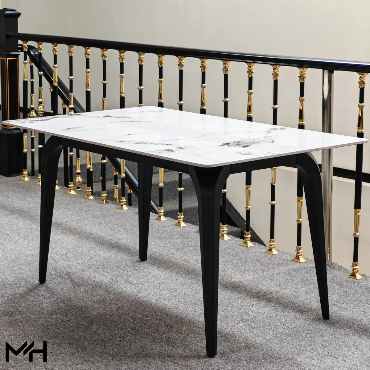 MIN CITY HOME - Mesa de comedor Nórdica (de 4 a 6 personas)