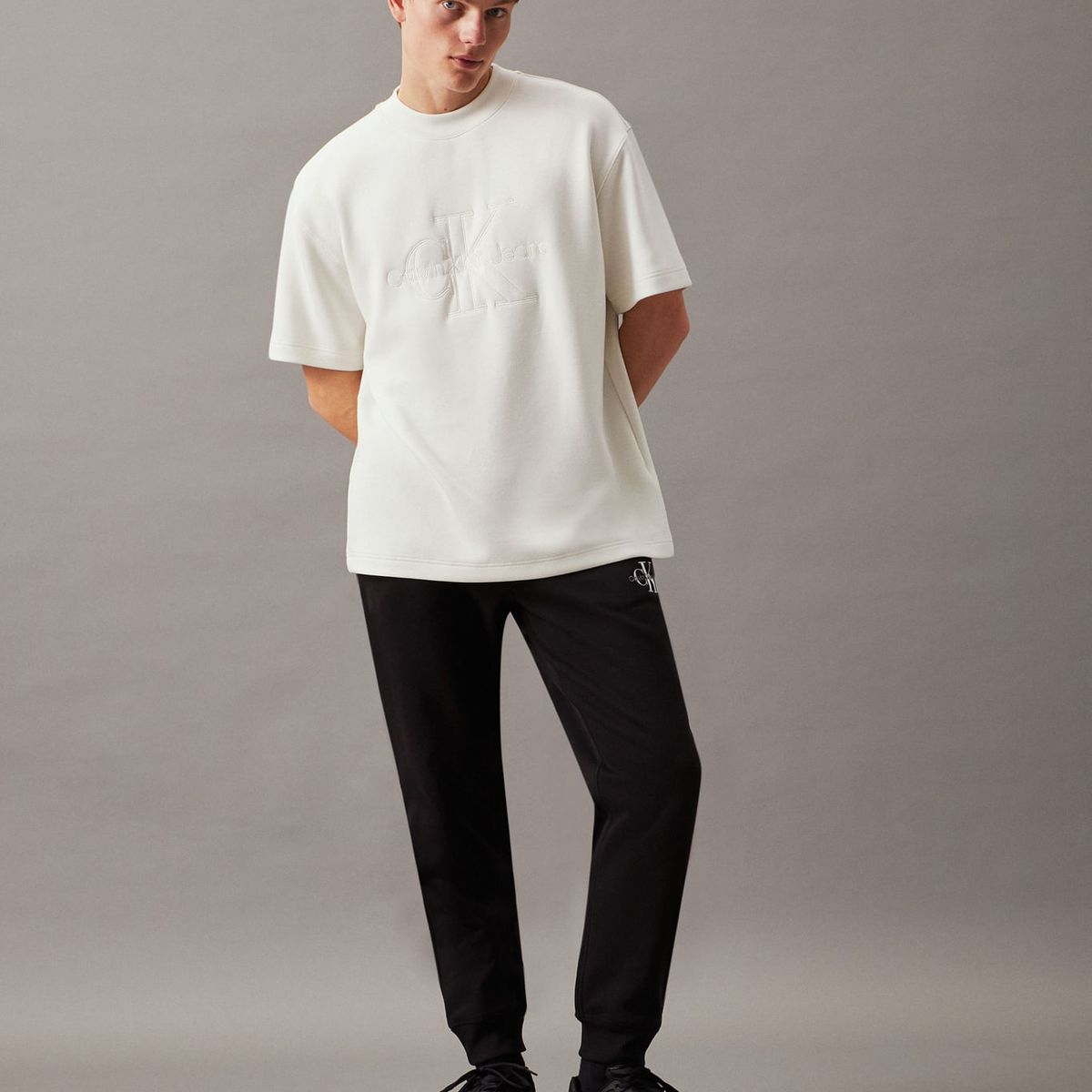 CALVIN KLEIN - PANTALON MONOLOGO HWK PANT