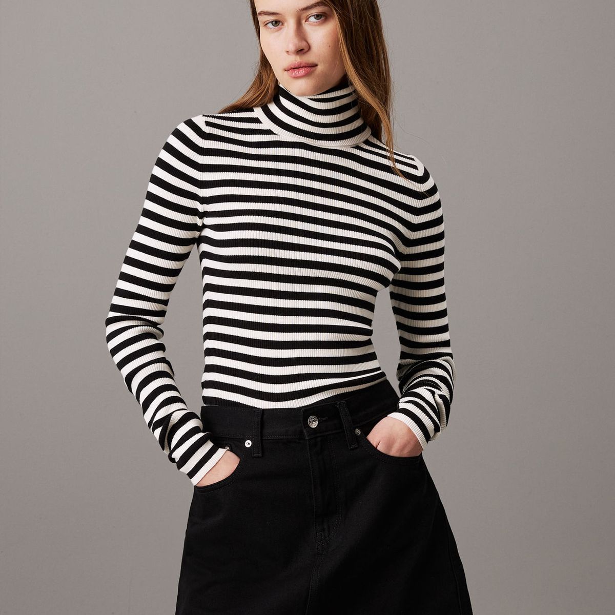 CALVIN KLEIN - SWEATER WOVEN LABEL ROLL NECK SWEATER